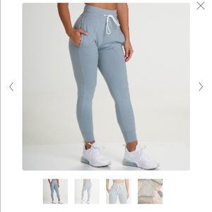 Silver mist joggers NVGTN size M